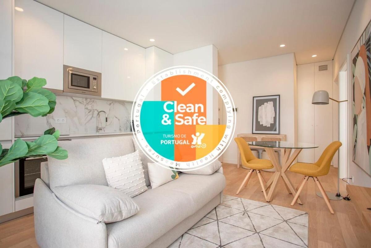 Liiiving In Porto - City Design Apartments ภายนอก รูปภาพ